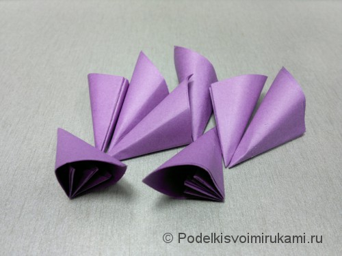 Как сделать цветок из бумаги. Модульное оригами. Фото №22.