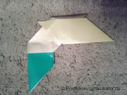 Как сделать восьмиугольный сюрикен из бумаги. Шаг №6. Фото 2.
