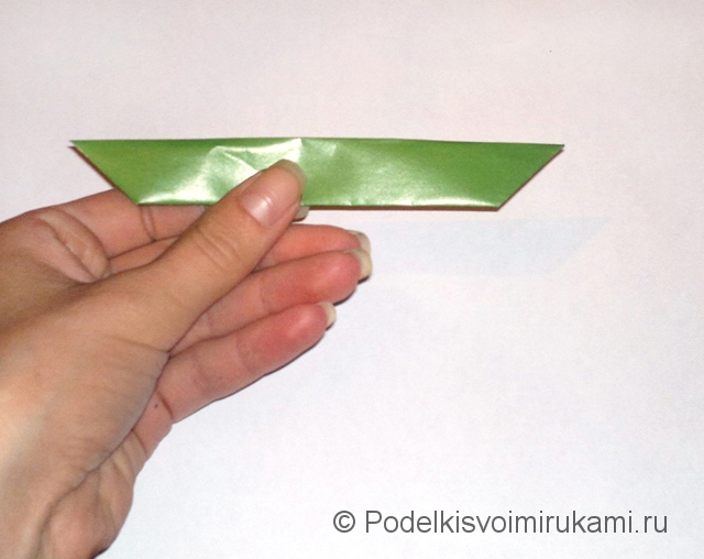 Как сделать лилию из бумаги. Шаг №1. Фото 12.