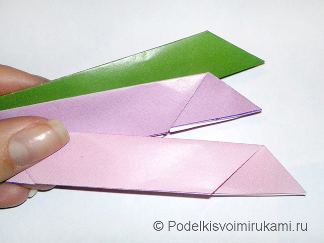 Как сделать лилию из бумаги. Шаг №2. Фото 16.