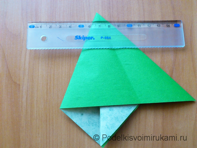 Ёлка оригами из бумаги своими руками. Шаг №18.
