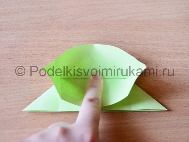 Как сделать фейерверк из бумаги. Фото 11.