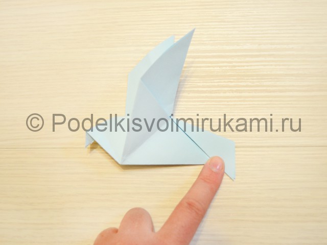 Как сделать голубя из бумаги своими руками поэтапно. Фото 15.