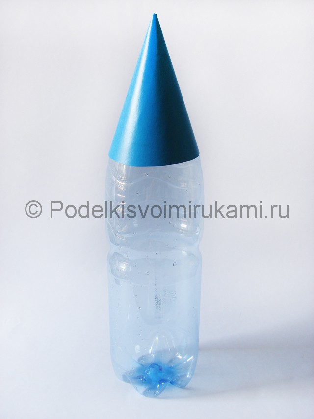 Как сделать ракету из пластиковой бутылки. Фото 3.