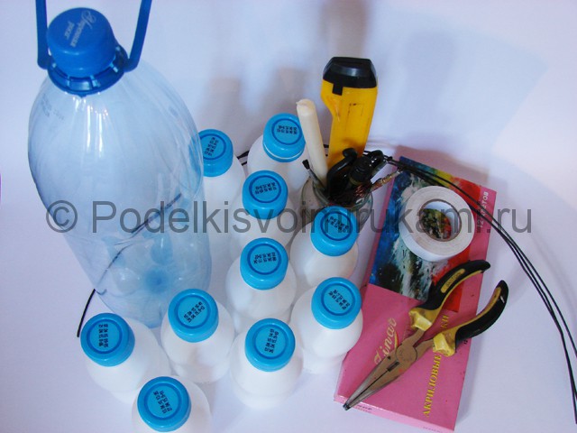 Ландыши из пластиковых бутылок. Фото 1.