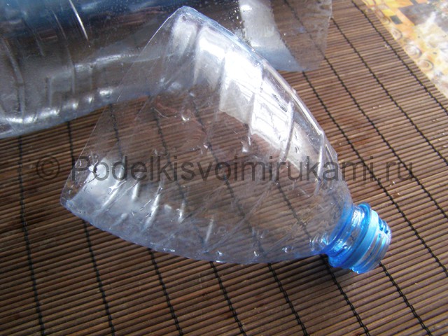 Метла из пластиковых бутылок своими руками. Фото 13.