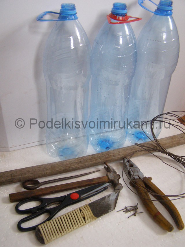 Метла из пластиковых бутылок своими руками. Фото 3.
