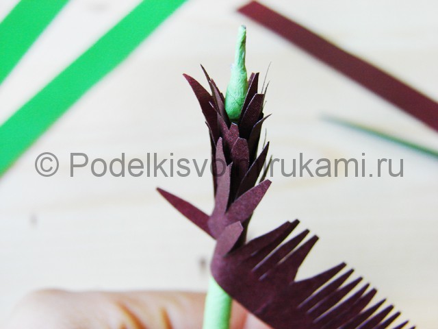 Изготовление пальмы из бумаги - фото 17.
