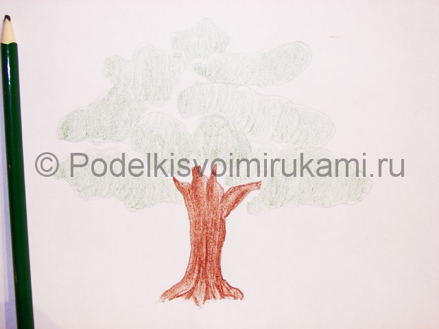 Рисуем дерево цветными карандашами - фото 8.