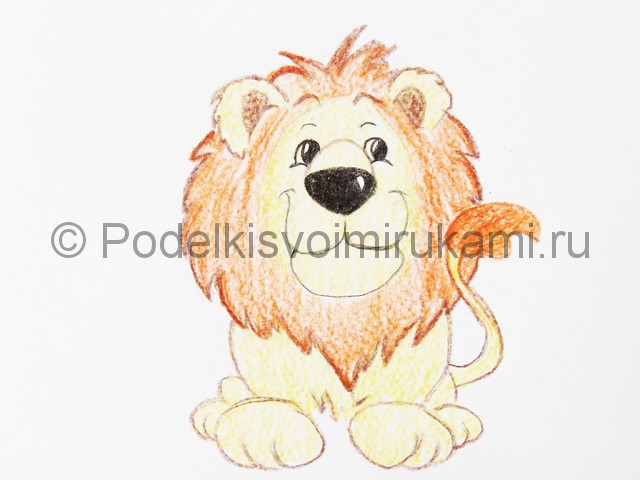 Рисуем льва цветными карандашами - фото 16.