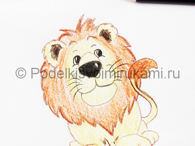 Рисуем льва цветными карандашами - фото 18.