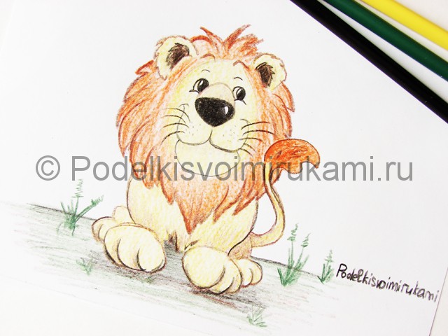 Рисуем льва цветными карандашами - фото 25.